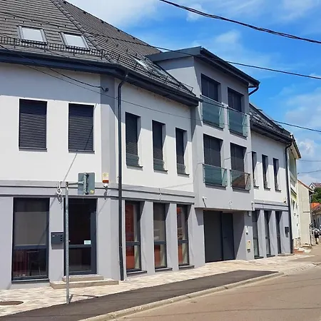 Apartment Silver 1 *